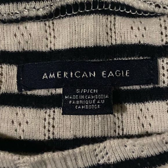 American eagle size small - Picture 2 of 2